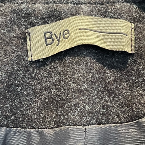 Vintage Brown Wool Winter Jacket from Unique Designer - Picture 3 of 5